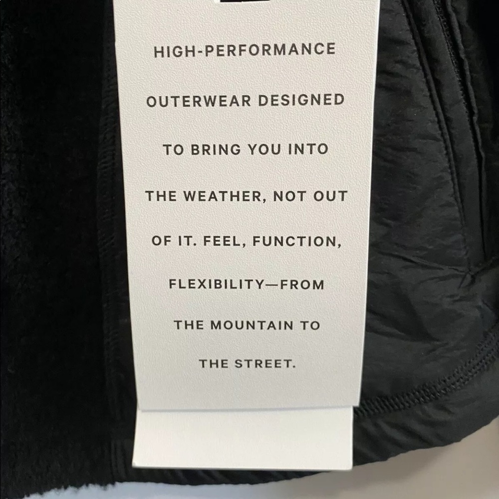 Lululemon Go Cozy Jacket Black Sz 10 NWT